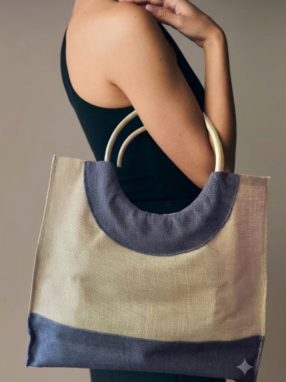 👜 STUNNING Dual-Toned Jute & Bamboo Handle Tote Bag🔥